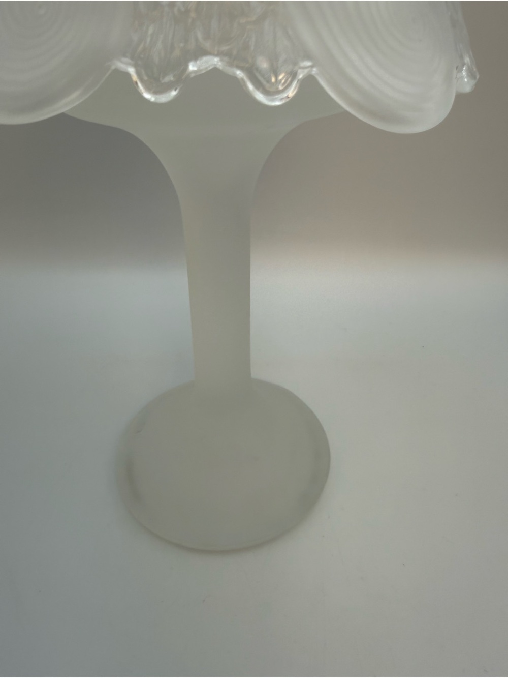Vintage PartyLite Clairmont Fairy Lamp Satin Frosted Candle Holder - Picture 5 of 9